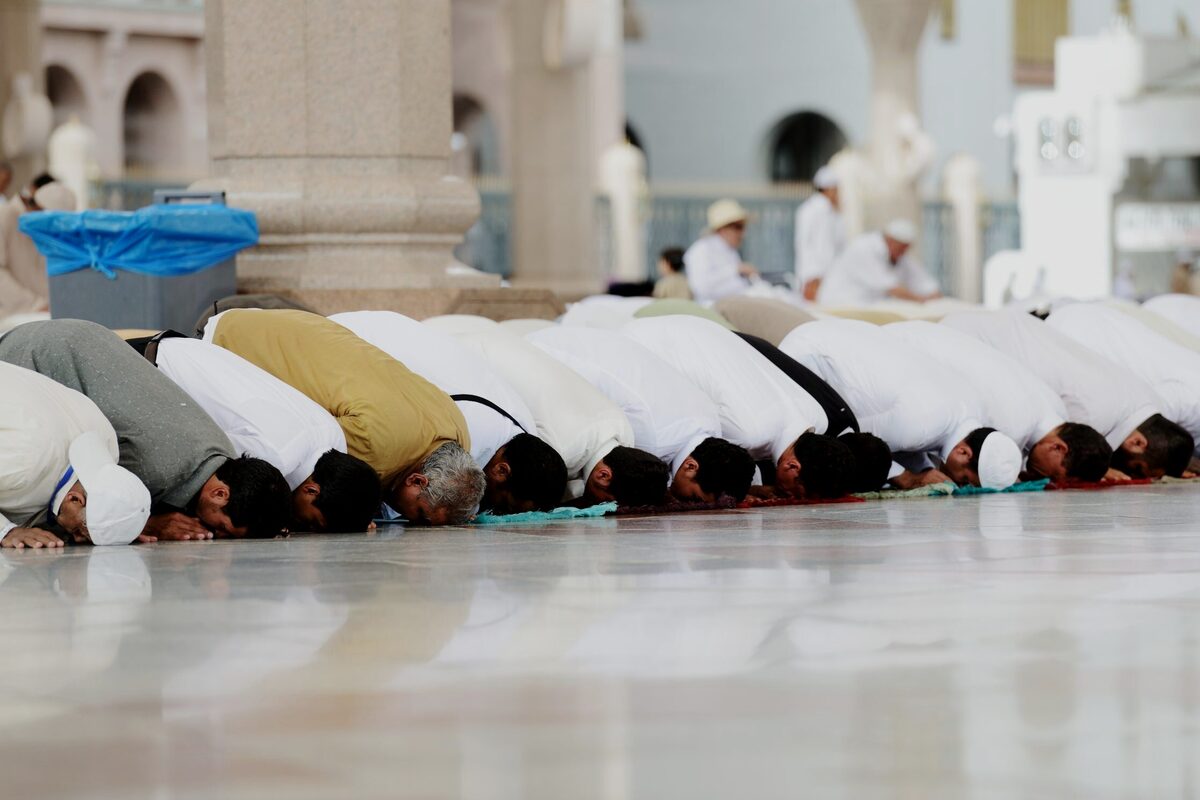 Keutamaan Melaksanakan Sholat Tarawih di Bulan Ramadhan